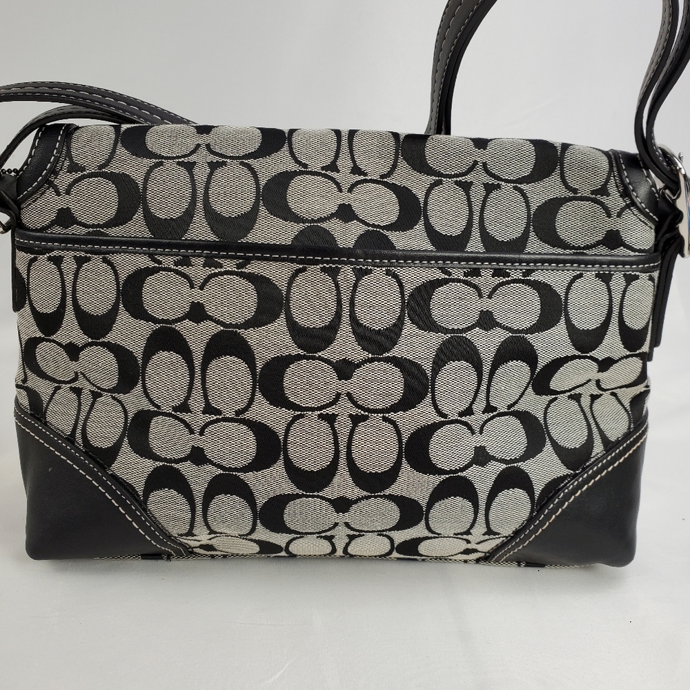 Signature 100% Authentic Coach Purse - Picture 2 of 4
